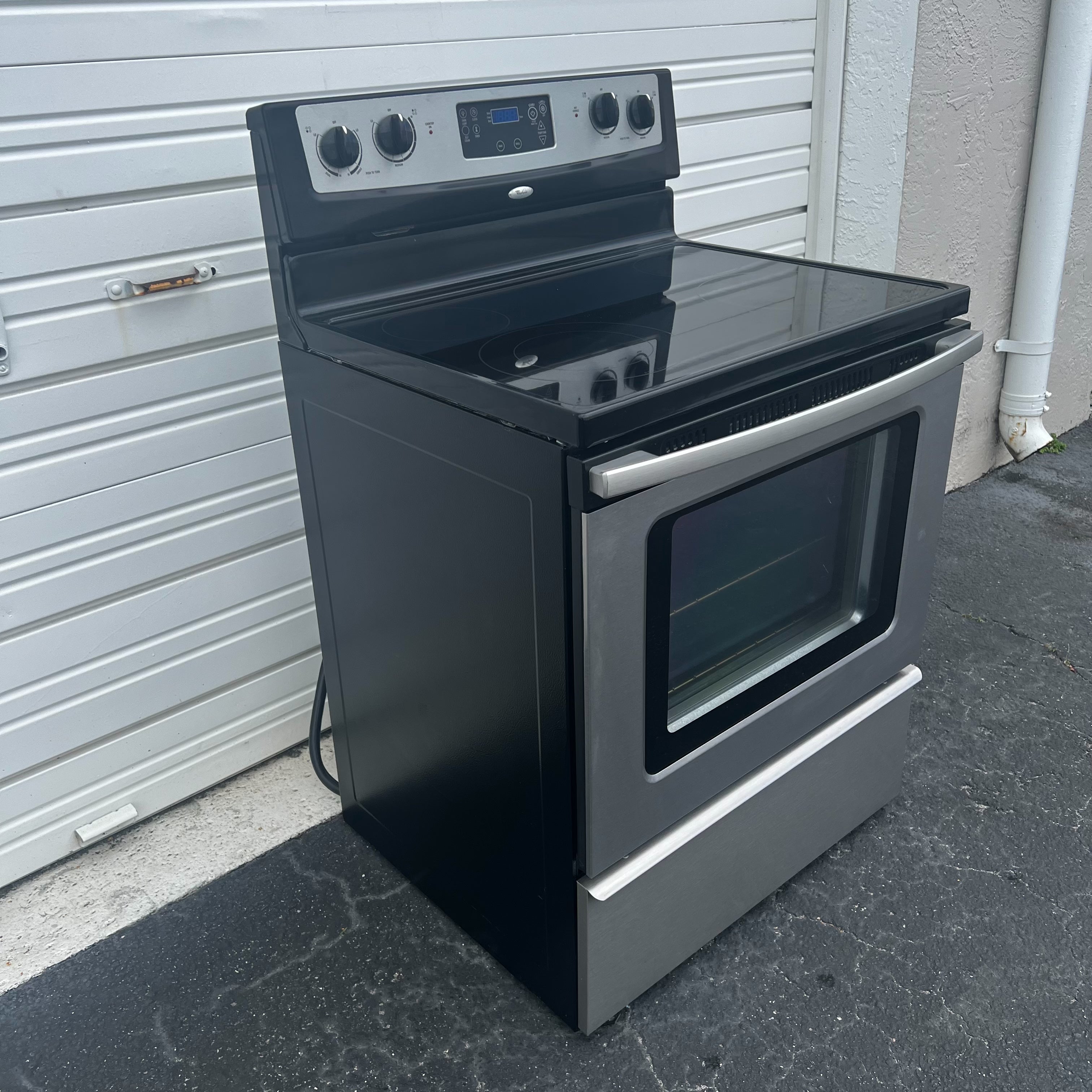 Whirlpool Stainless Steel Electric Stove Whirlpool Stainless Steel Electric Stove